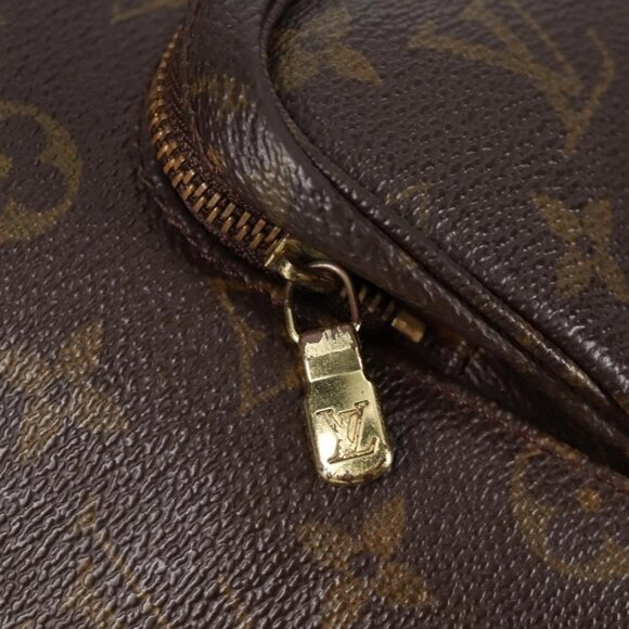 LOUIS VUITTON Monogram Montsouris MM Backpack main image 9